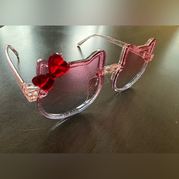 Girls Hello Kitty Dress Up Glasses - Picture 3 of 4